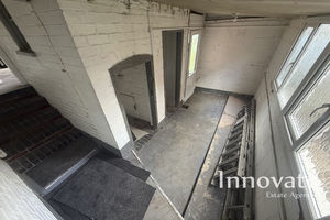 Photo 7- click for photo gallery